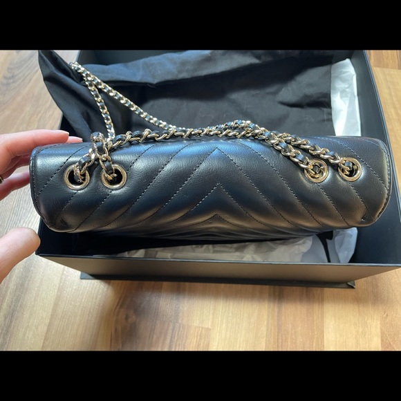 Chanel statement flap - Picture 8 of 16